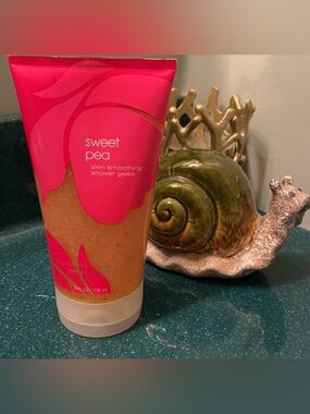 Bath & Body Works Sweet Pea Skin Smoothing Gelee 8 Fl Oz